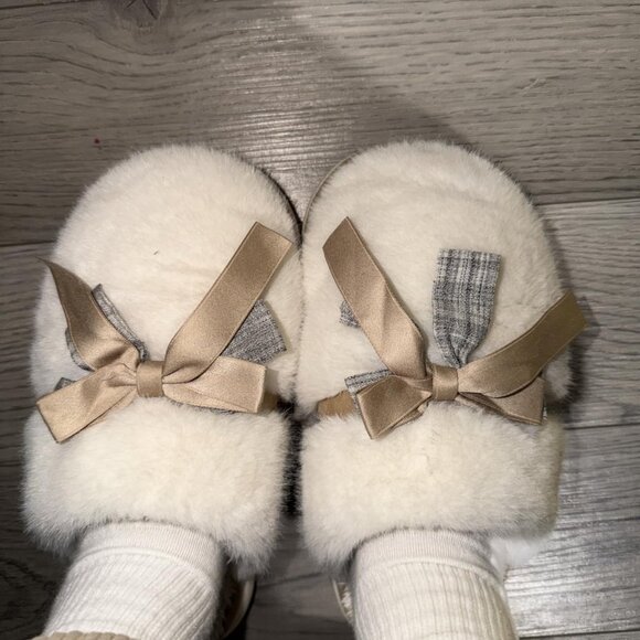 Women's Memory Foam House Slippers - Picture 2 of 6